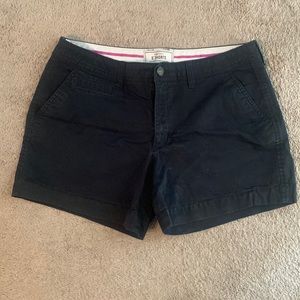 Old Navy, black 5” shorts.